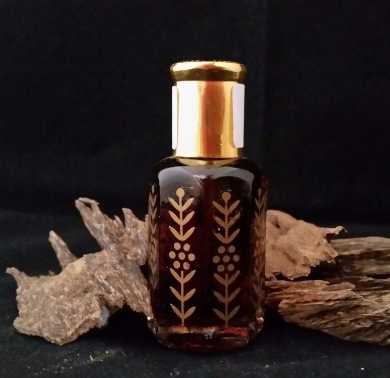 Oud Oil